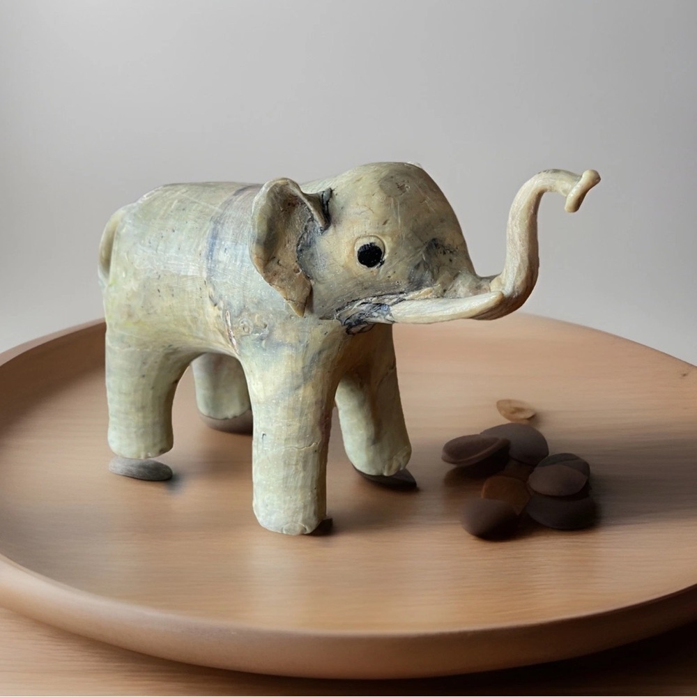 Vtg Baby Elephant Figurine Crushed Oyster Shell Trunk Up Good Luck  4" Handmade